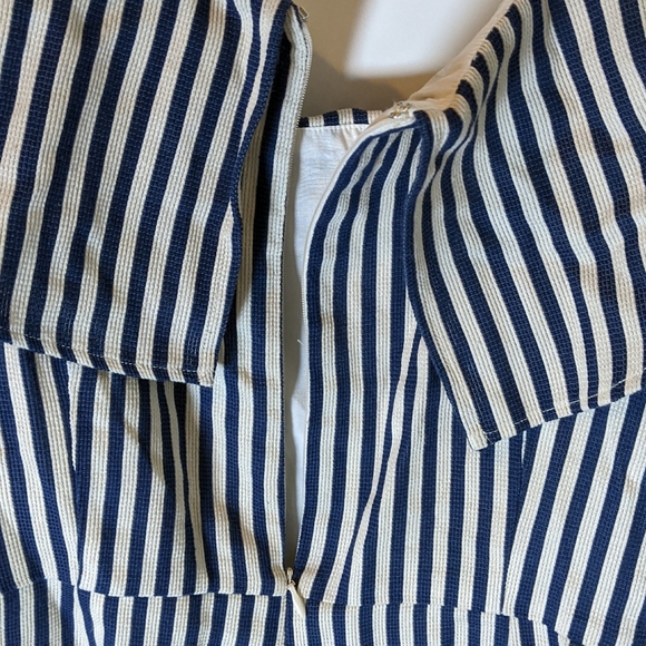 AQUA Bloomingdale's  romper striped off - Picture 4 of 8